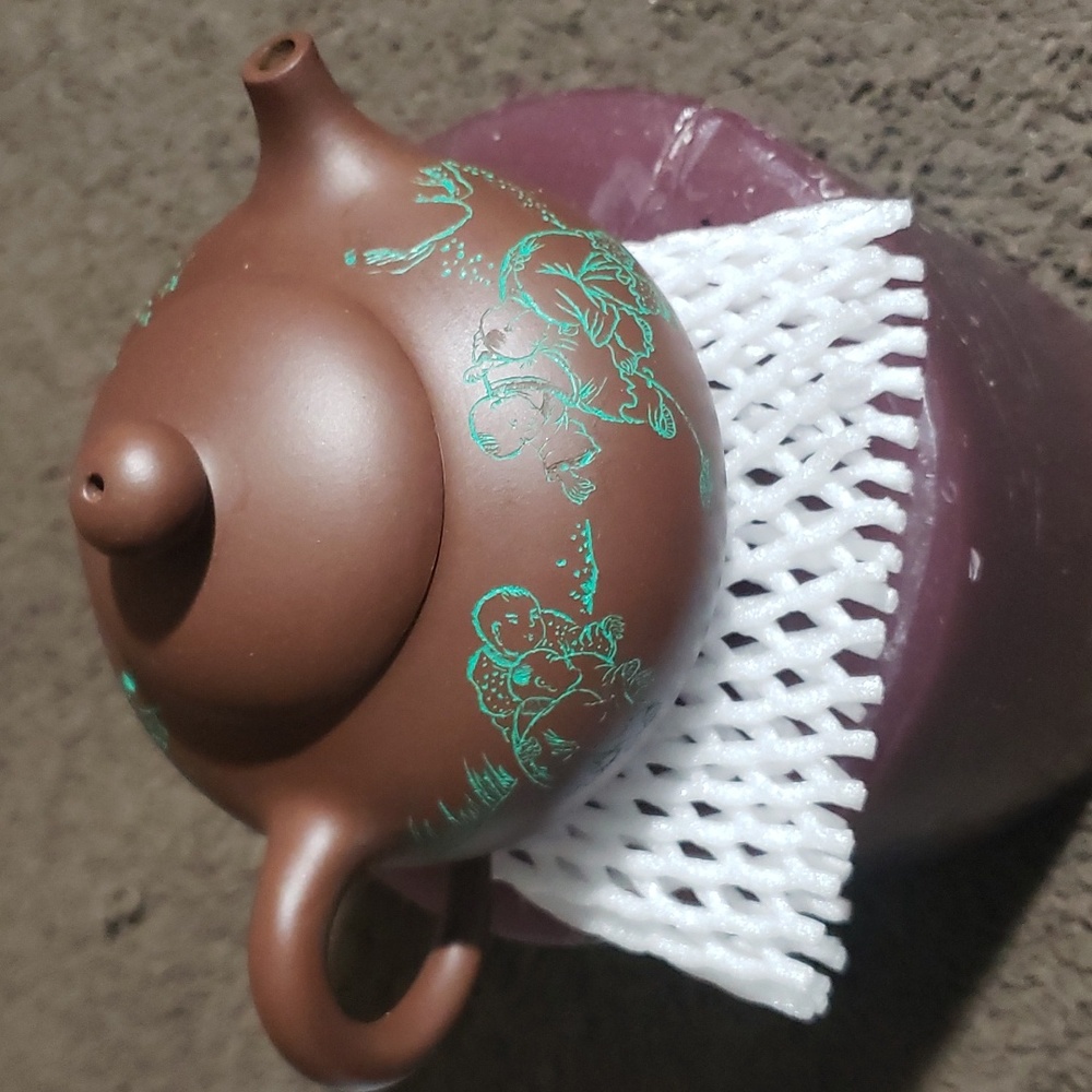 Tea pot - Picture 2 of 12